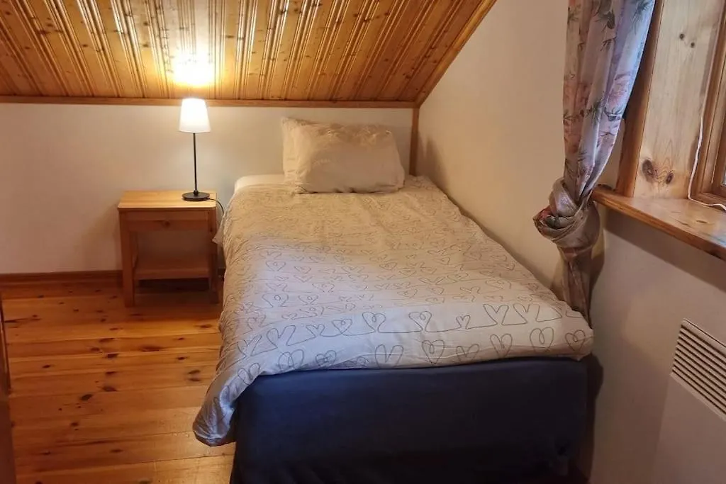 Sjoe-Stuga 6 B Landvetter Sweden